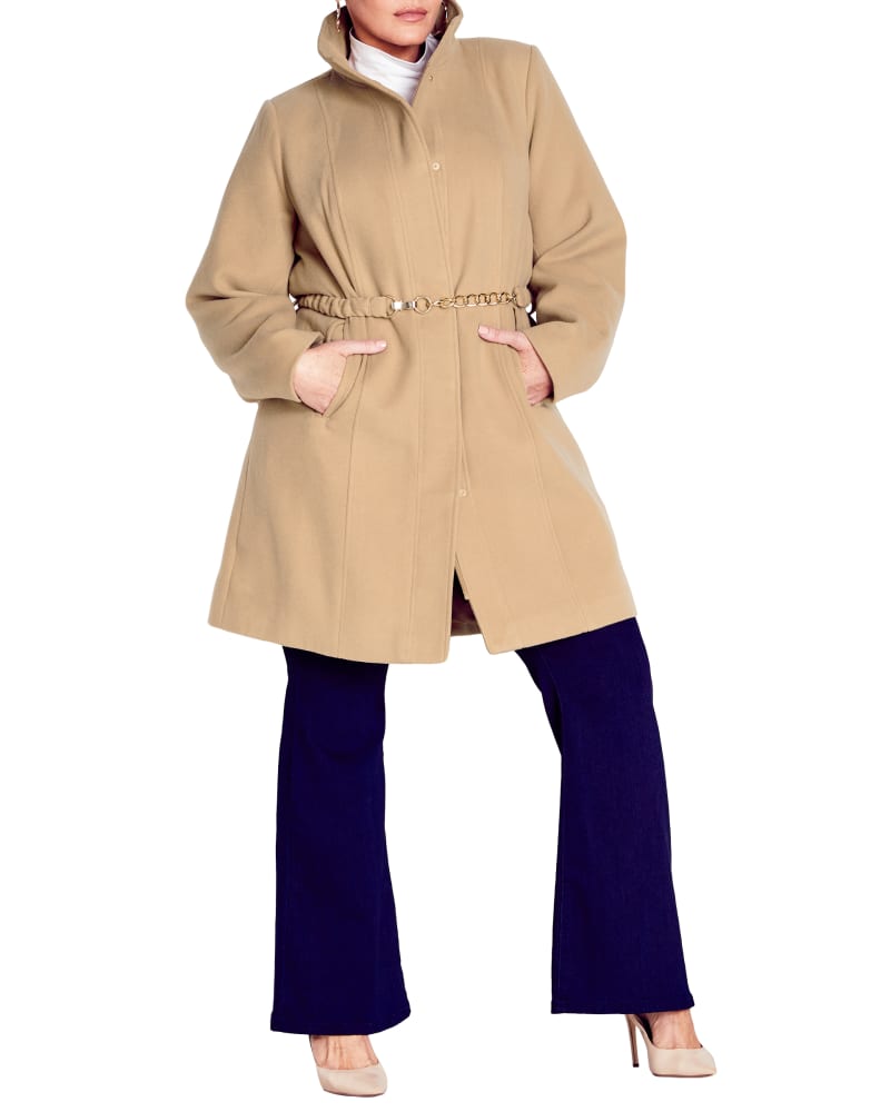 Front of a model wearing a size 20 JACKET SHILOH in Caramel by Arna York. | dia_product_style_image_id:302897